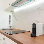 Διαμέρισμα Floor Modern With Incredible Views *